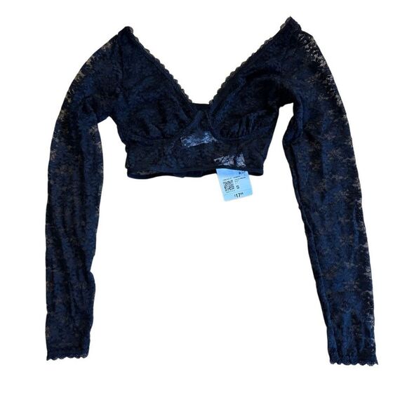 NWT Forever 21 Floral Lace Long Sleeve Cropped Lingerie V Neck Top Size Small - Picture 3 of 5